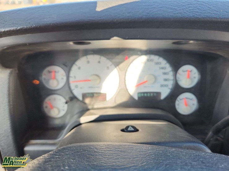 2002-dodge-ram-1500-image-19