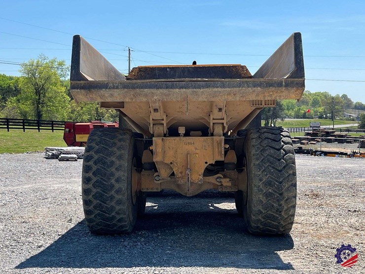 2010-volvo-a40e-image-33