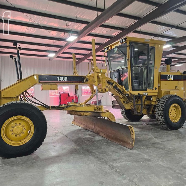 2003 CATERPILLAR 140H