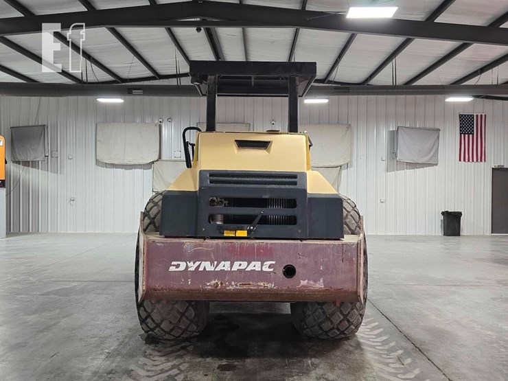 2012-dynapac-ca250d-image-8