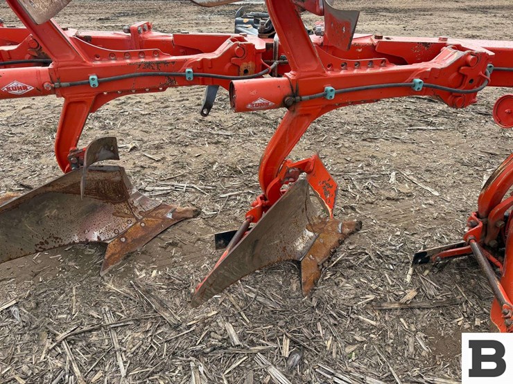 kuhn-multi-master-100dl-6-bottom-plow-image-28