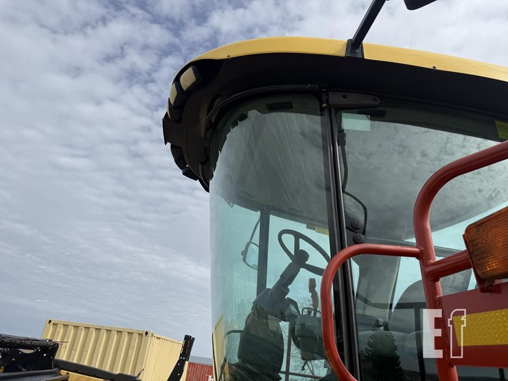 2008-new-holland-h8040-image-8