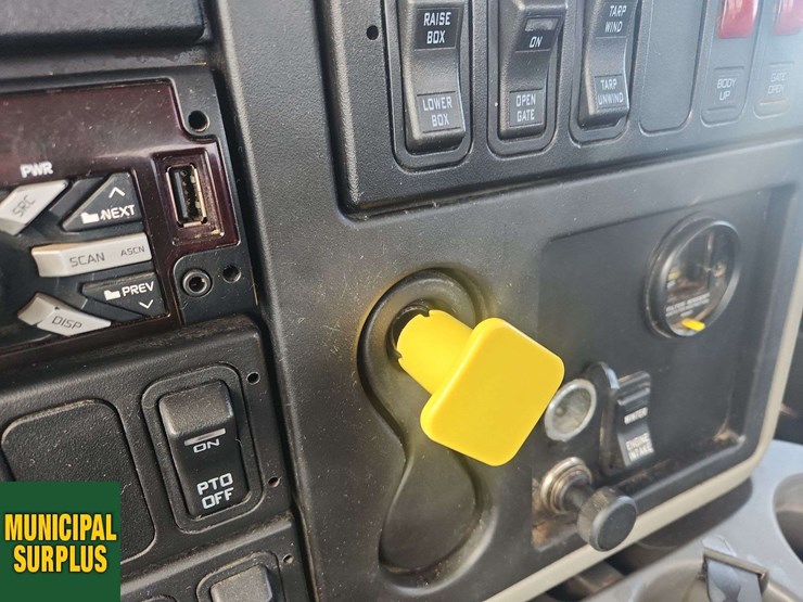 2018-international-workstar-7400-image-11