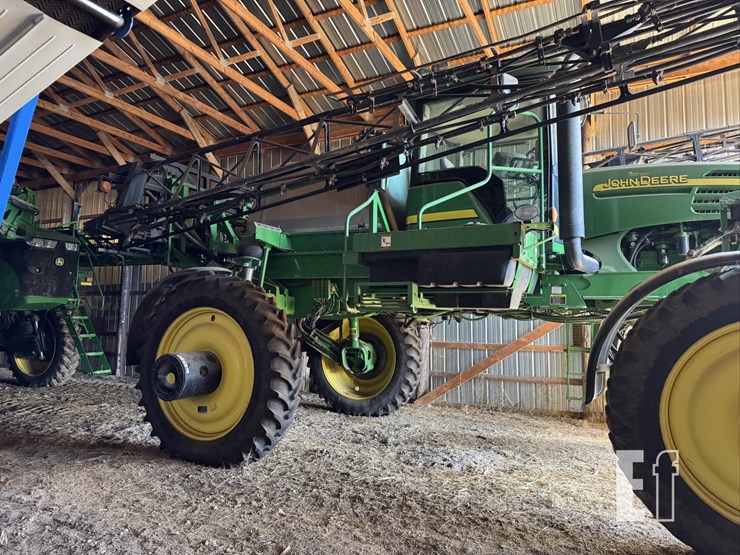 2005-john-deere-4720-image-96