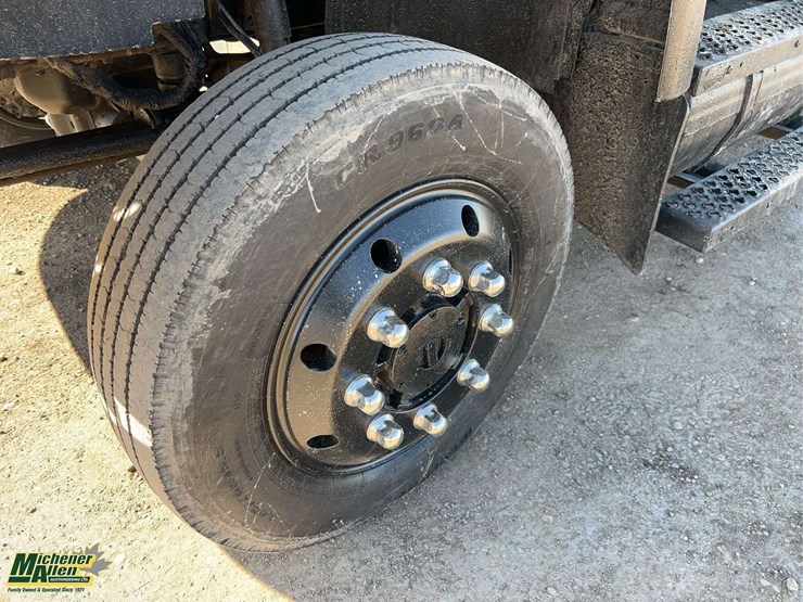 2008-gmc-topkick-c5500-image-8