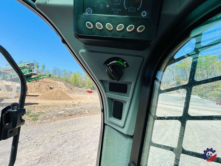 2018-caterpillar-299d2-image-58