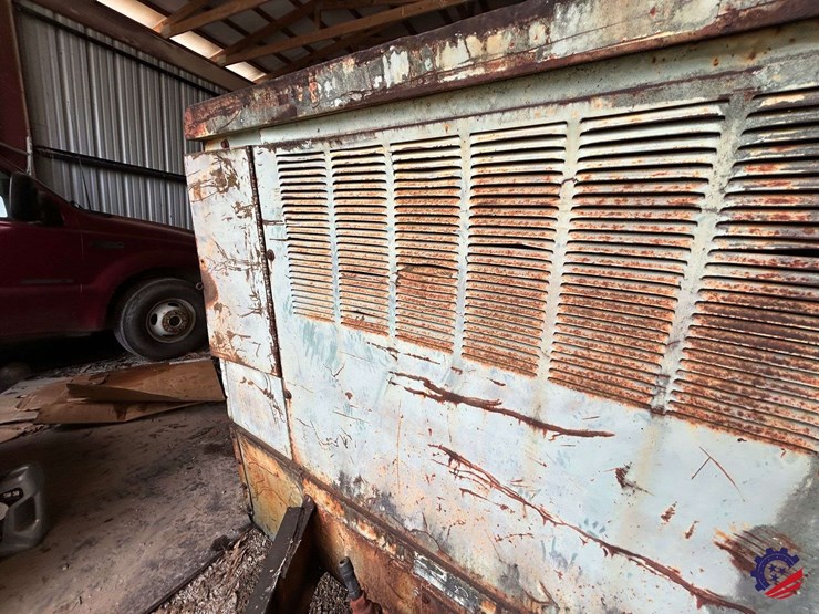 leroi-towable-air-compressor-image-36