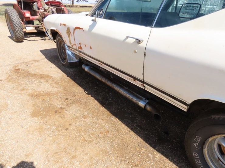 1968-chevrolet-chevelle-ss-coupe-barn-find-image-13