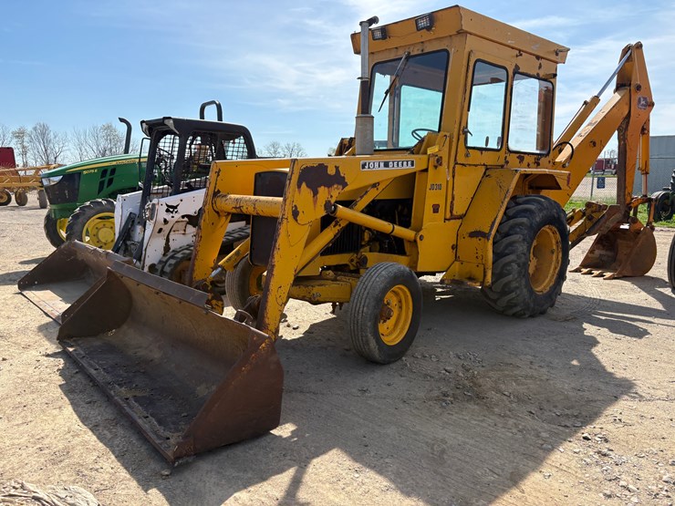 john-deere-310-image-3