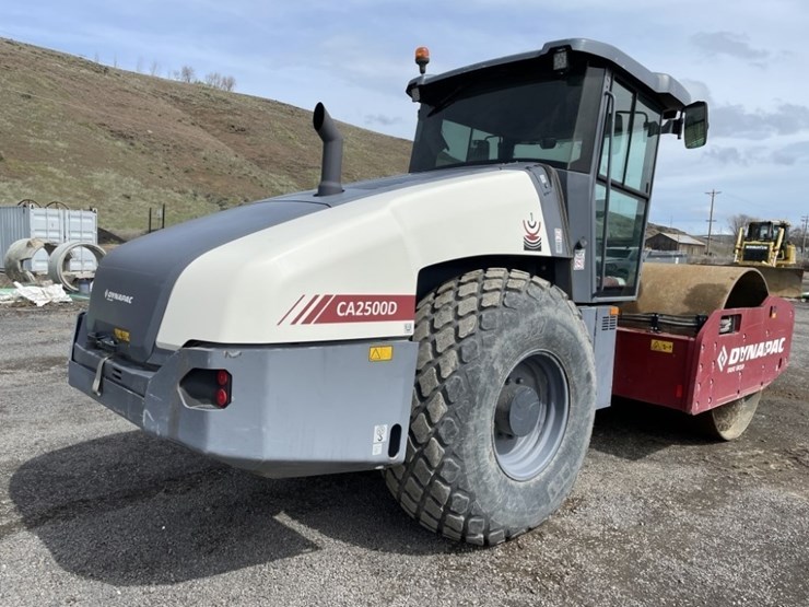 2022-dynapac-ca2500d-image-5
