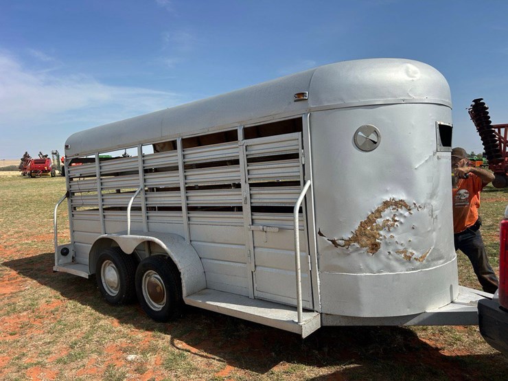 ww-livestock-trailer-image-5