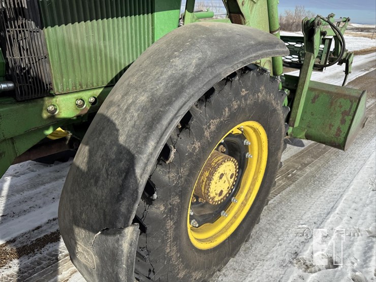 1987-john-deere-4250-image-23