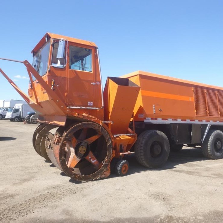 1985 Rolba R3000 Hydraulic Snow Thrower