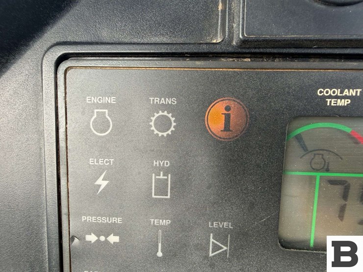 2003-john-deere-8420-image-75