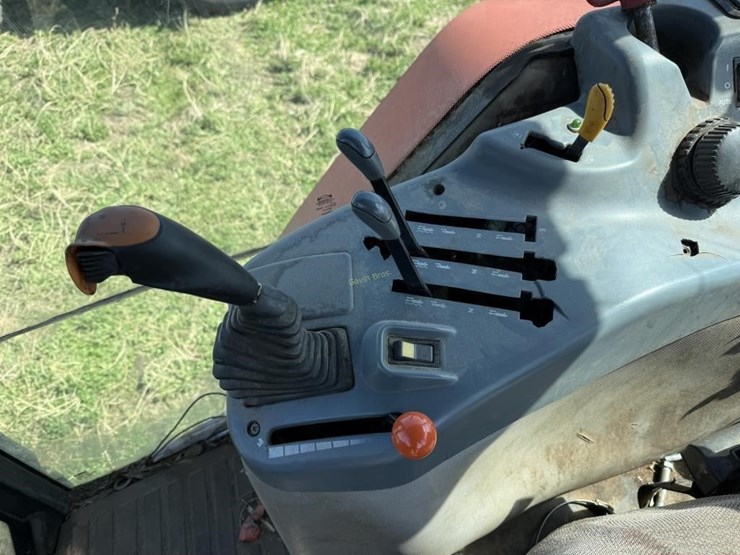 case-ih-mx120-image-19