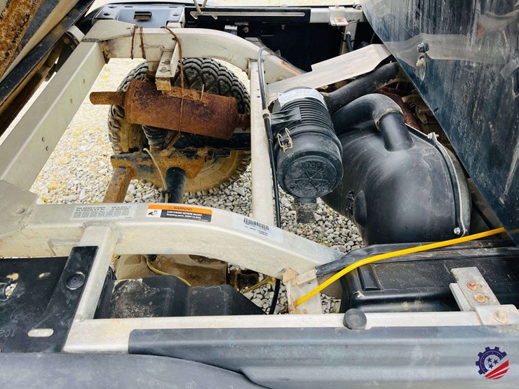 club-car-xrt-1550-image-35