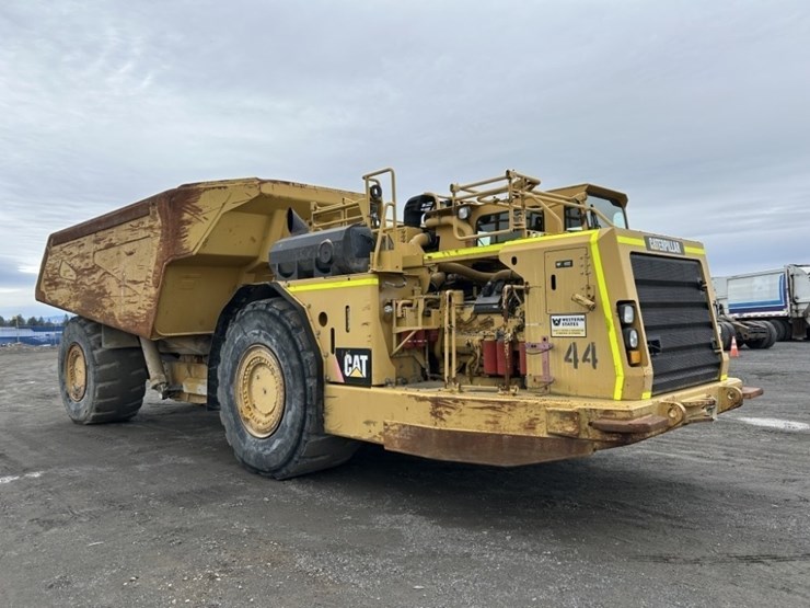 2012-caterpillar-ad55b-image-7