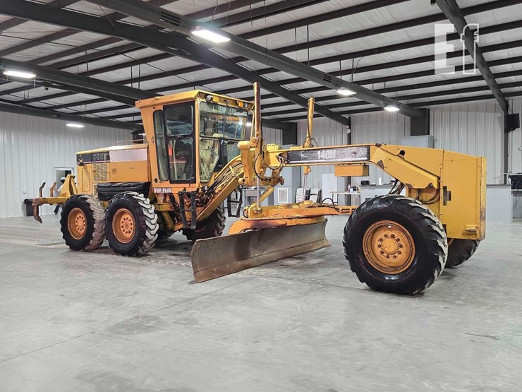 2005-caterpillar-140h-image-2