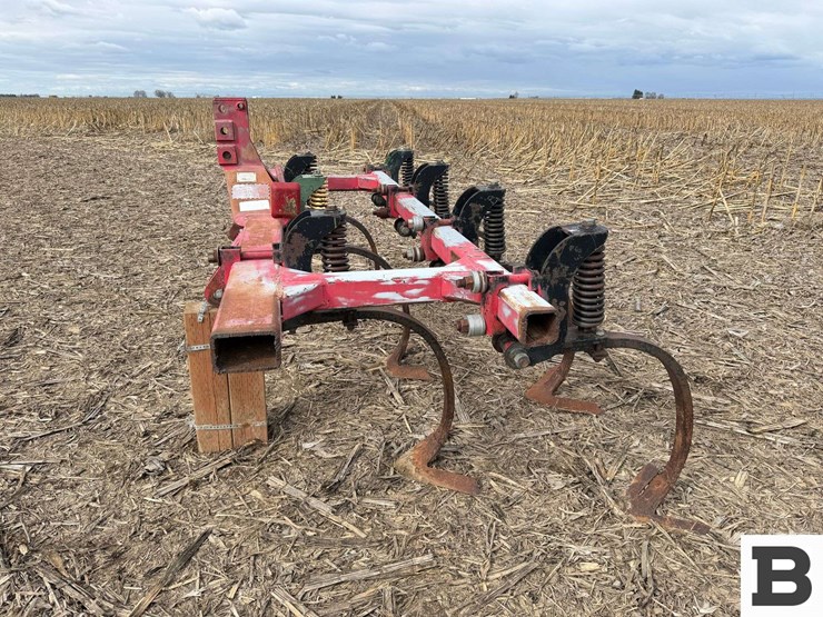 custom-cut-3pt-cultivator-toolbar-image-3