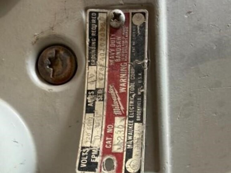 milwauke-heavy-duty-bandsaw-image-2