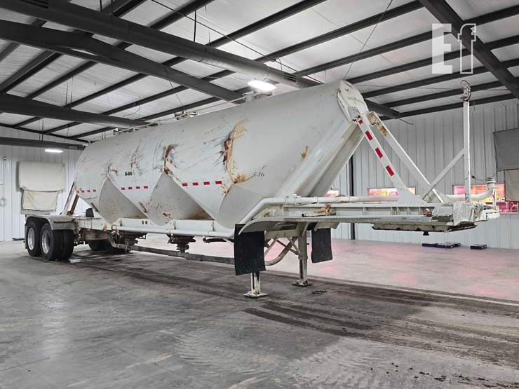 1991-fruehauf-trailer-image-2