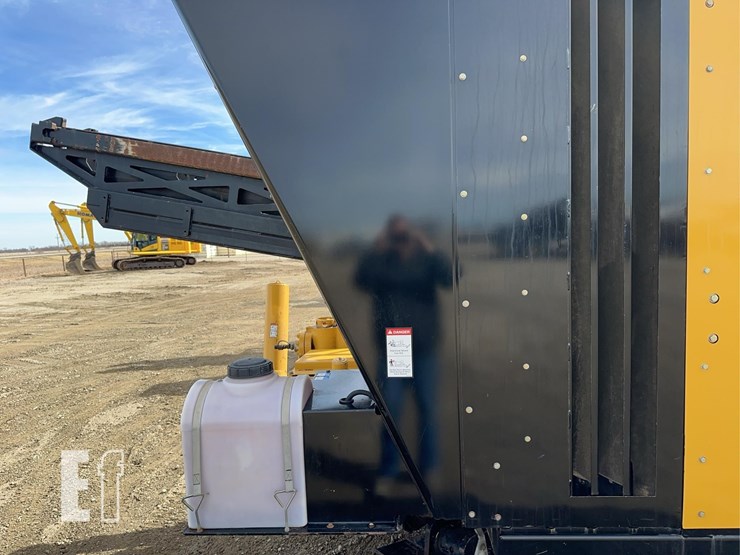 2017-vermeer-navigator-d100x140-series-iii-image-26