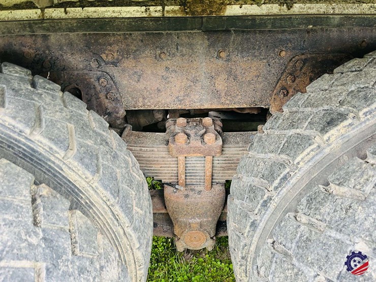 2000-western-star-4900-image-33