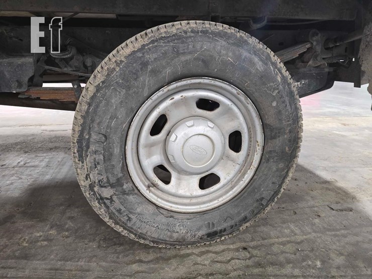 2012-ford-f350-image-21