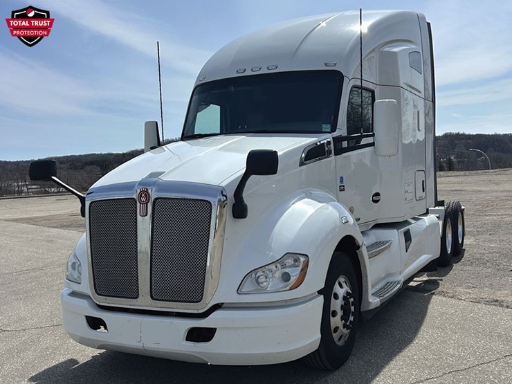 2020-kenworth-t680-image-1