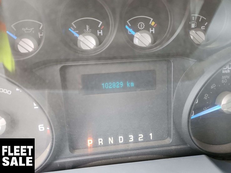 2015-ford-f550-image-27