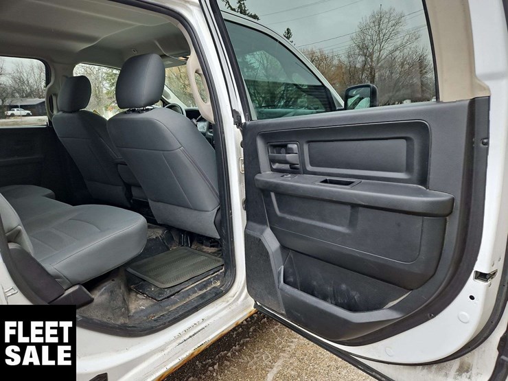 2017-dodge-1500-image-20