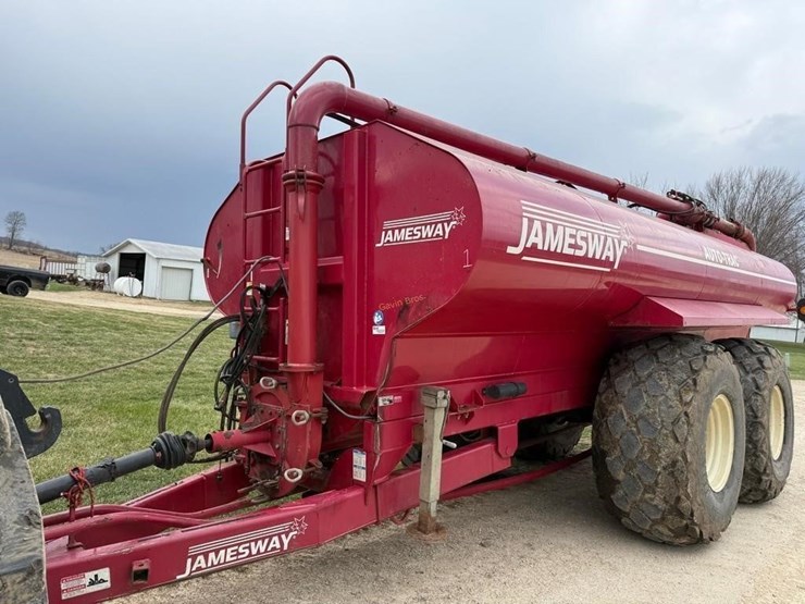 jamesway-auto-trac-5600-gallon-manure-tanker-image-9