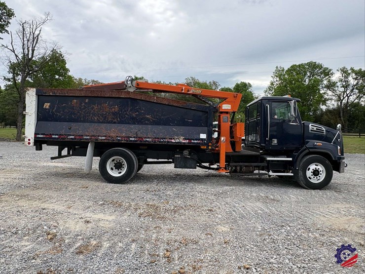 2019-western-star-4700-image-5