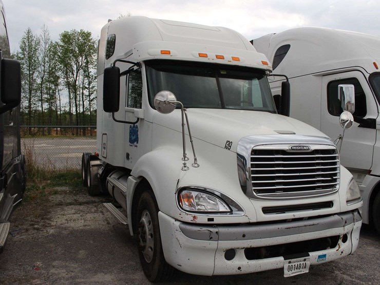 2015-freightliner-columbia-tractor-glider-2015-freightliner-columbia-3alxa7005fdgh5950-mileage:-image-55