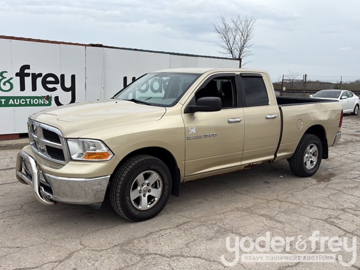 2011-dodge-ram-1500-image-1