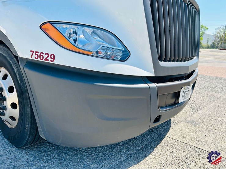 2024-international-lt62f-t/a-truck-tractor-image-26