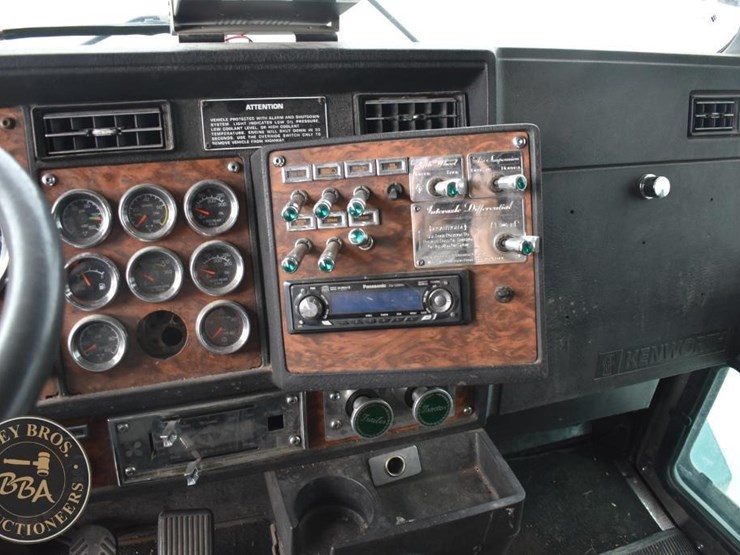 2000-kenworth-t600-image-40