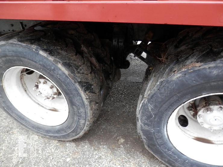 1988-peterbilt-357-image-6