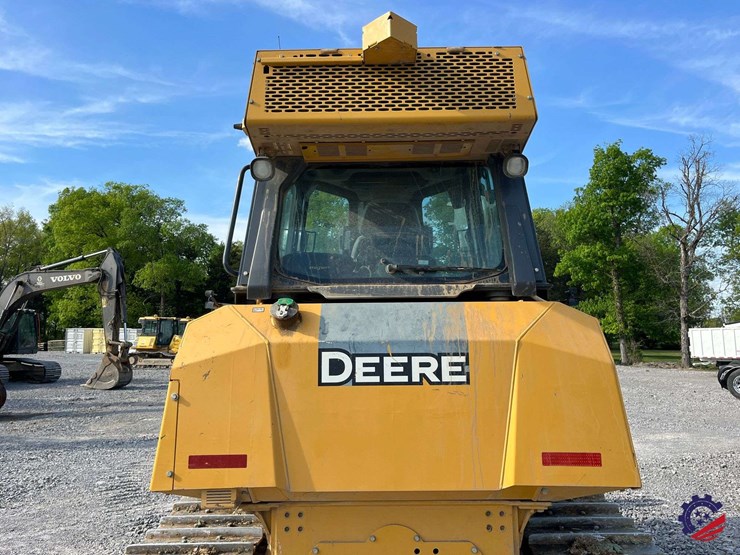 2018-deere-700k-xlt-image-39