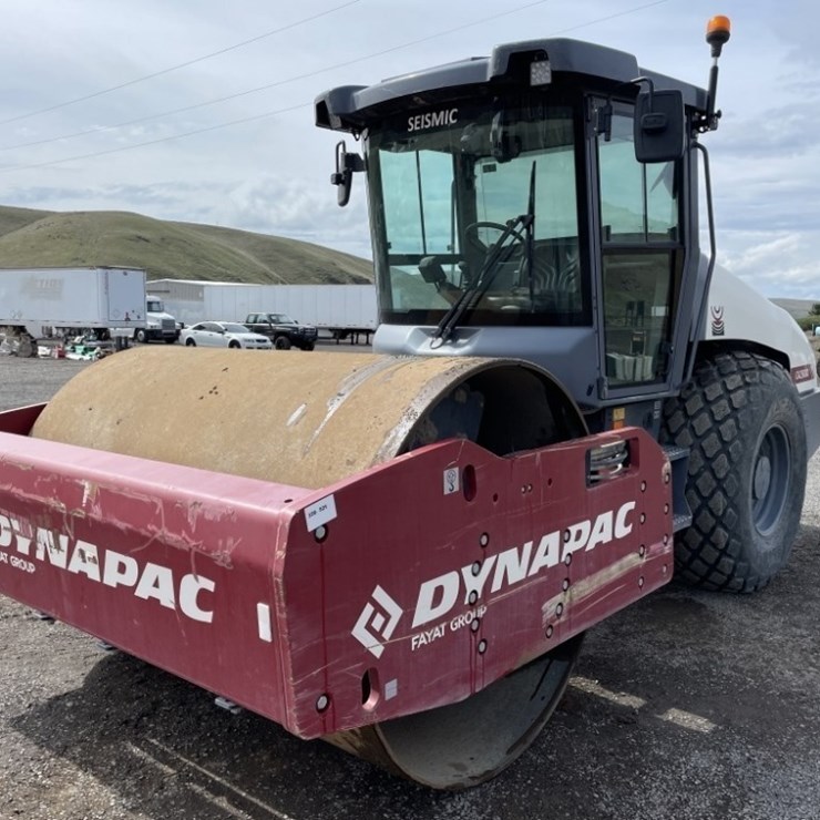2022 DYNAPAC CA2500D
