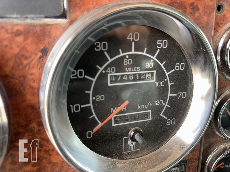 2003-kenworth-t800-image-56