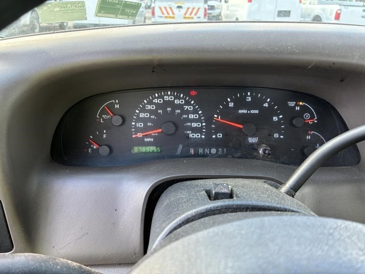 2004-ford-f350-image-14
