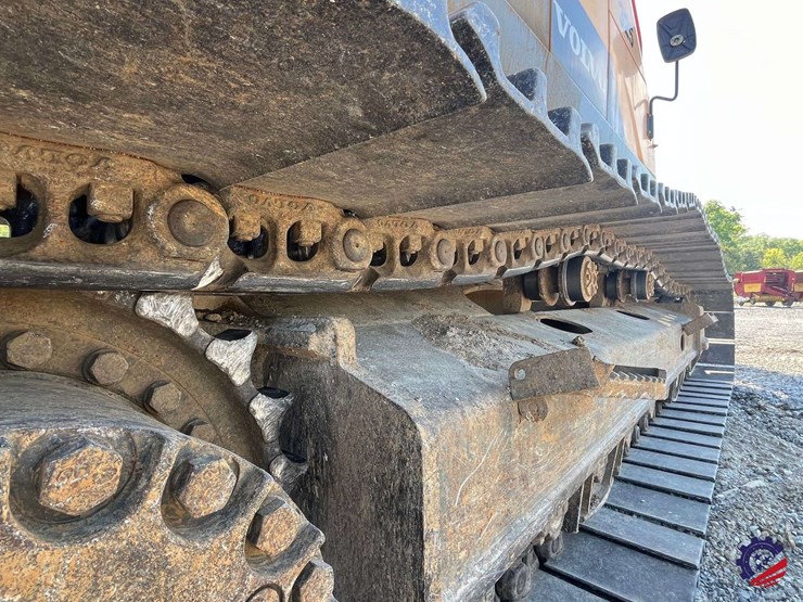 2017-volvo-ec300el-image-19