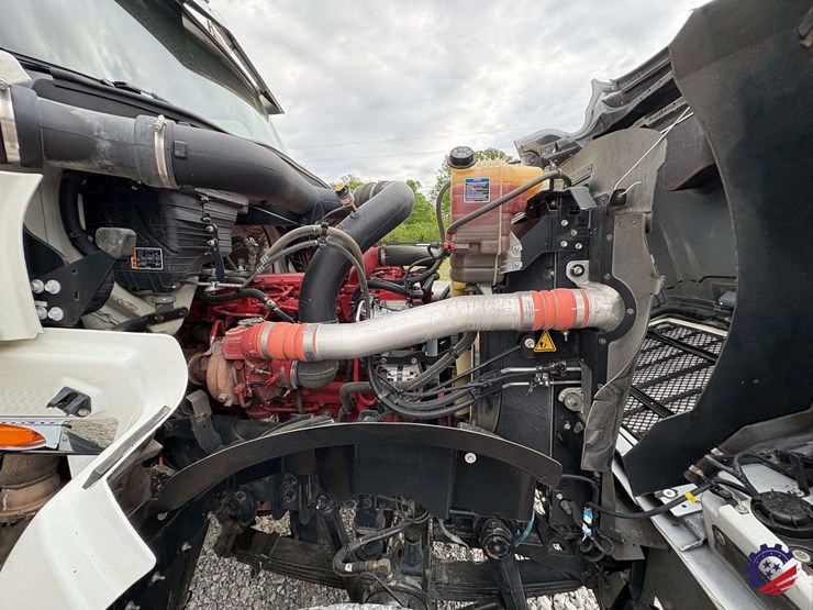 2024-international-hx520-image-58