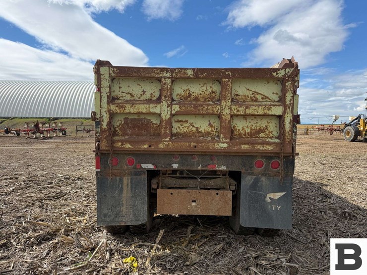 1984-kenworth-w900-image-4