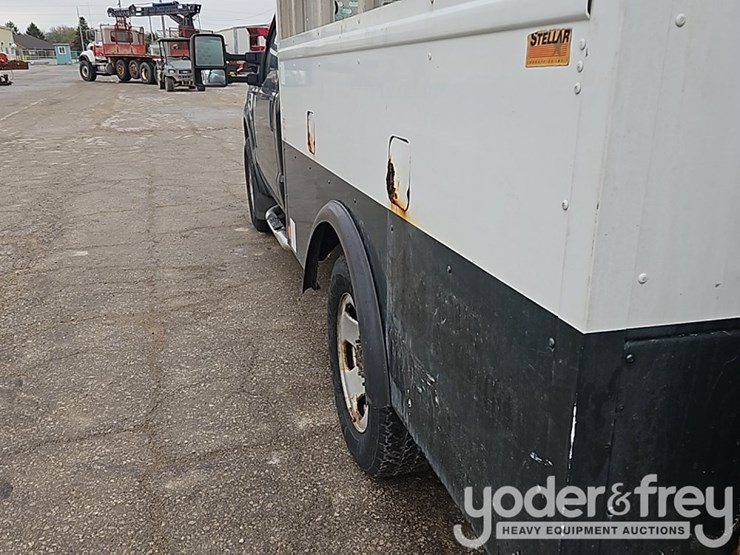 2008-ford-f350-image-12