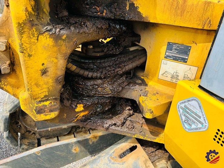 2008-komatsu-pc78mr-6-image-31