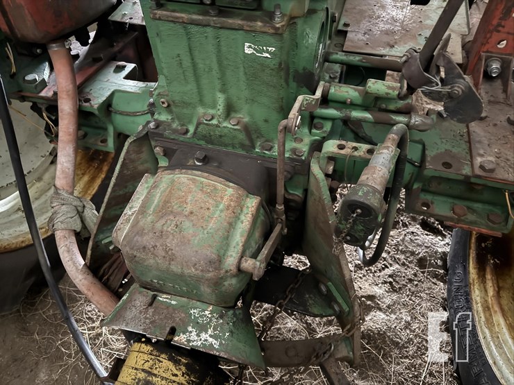 1968-oliver-1550-image-11