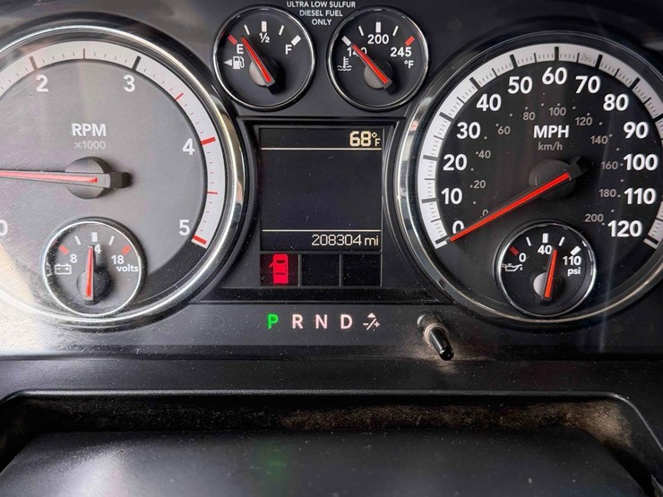 2011-ram-4500-utility-body-image-23