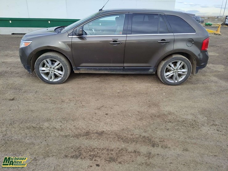 2011-ford-edge-image-2